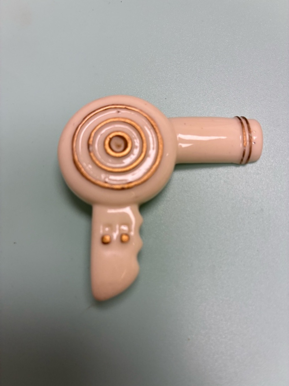 Vintage Plastic Retro Hair Dryer Brooch in Cream with Gold Trim